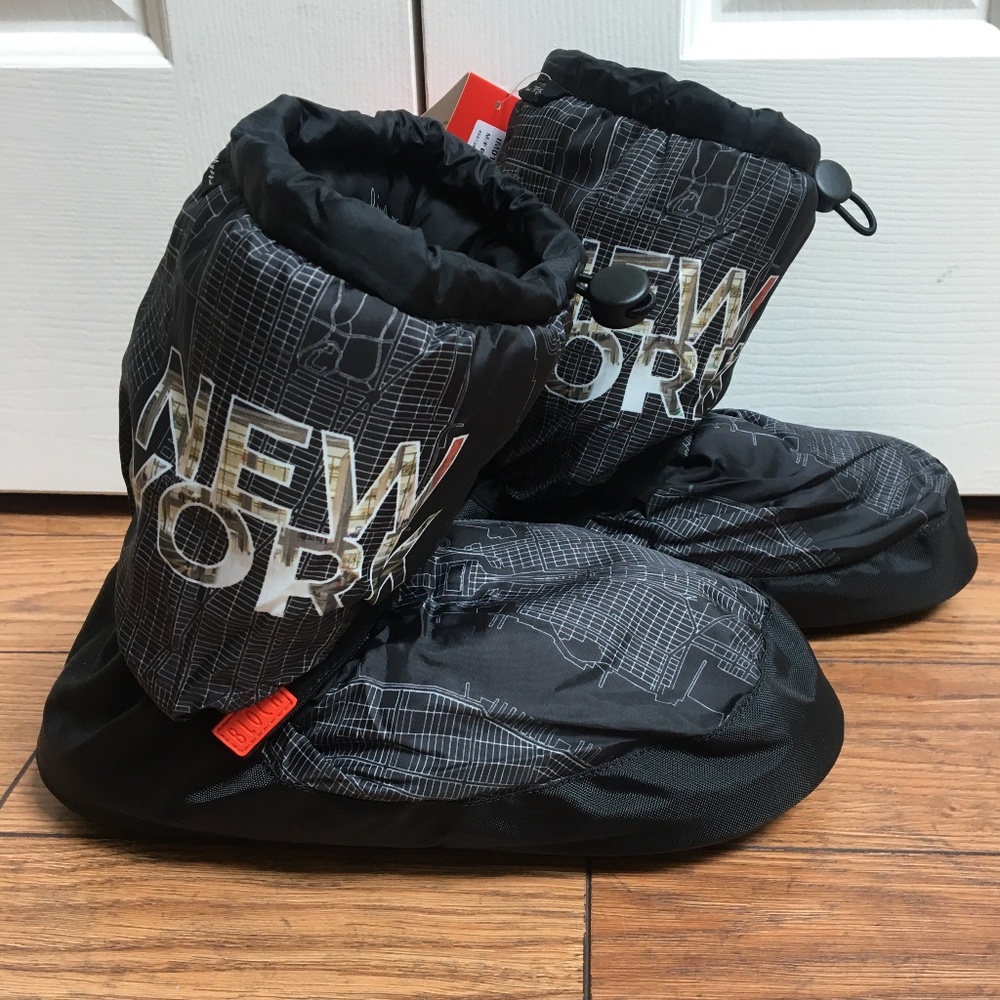 Bloch Adult Warm Up Booties with Tread - M